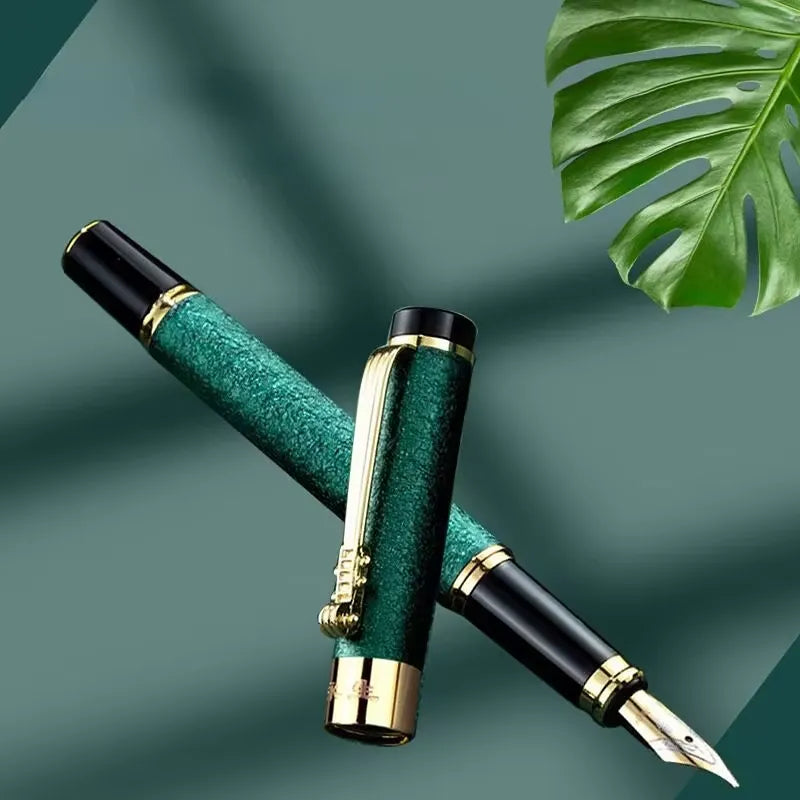 Conjunto de Canetas Tinteiro: Versatilidade e Precisão em Cada Traço
Três Pontas Intercambiáveis para uma Escrita Personalizada
Qualidade e Durabilidade com o Conjunto de Canetas Tinteiro
Ferramenta Essencial para Escritura Flexível e Precisa
Conjunto de Canetas Tinteiro: PeConjunto de canetas tinteiro com pontas intercambiáveis
Caneta de iraurita 0,38 mm, 0,5 mm, 0,8 mm
Caneta tinteiro de metal com caixa de presente
Ferramentas de escrita versáteis e duráveis
Canetas para escrita precisa e sem desbotamento