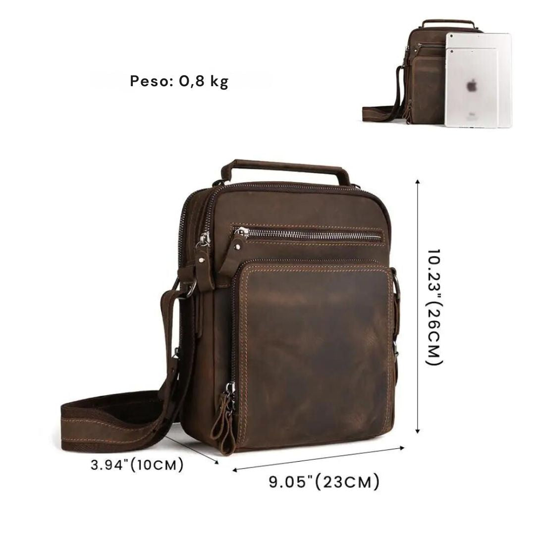 Reviva o estilo clássico com nossa Bolsa de Ombro Casual Vintage em Couro Genuíno. Combinando o charme do vintage com a funcionalidade contemporânea, esta bolsa é a escolha ideal para quem busca versatilidade e elegância em um acessório. Feita com materiais de alta qualidade, como couro genuíno e forro de poliéster durável, esta bolsa não só adiciona um toque de sofisticação ao seu visual, mas também oferece praticidade para o dia a dia.