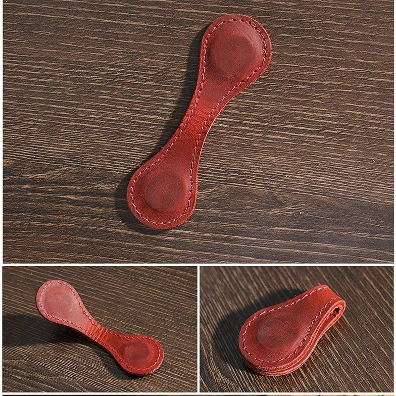 Marcador Magnético de Couro Genuíno Costurado à Mão Elegância Retro com Couro Genuíno Marcador de Livros com Fivela Magnética Acessório Sofisticado para Leitores Marcador de Couro com Estilo Nostálgico, Marcador de couro magnético Marcador de livros de couro Marcador retro de couro Marcador magnético costurado à mão Marcador de couro genuíno
