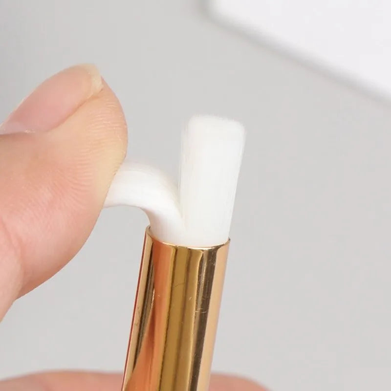 Mini pincéis de mistura com cerdas densas e cabo ergonômico
Ferramenta ideal para mistura e aplicação precisa de tintas