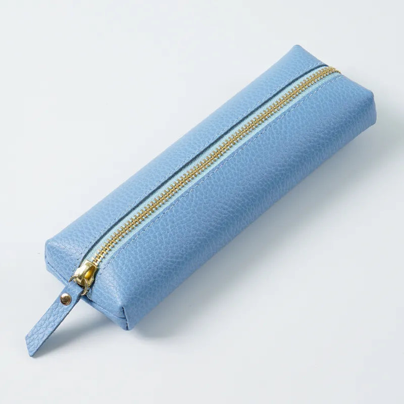 Estojo para Lápis com Zíper em Couro Genuíno Estojo Elegante para Escolas e Escritórios Estojo Compacto e Funcional em Couro Estojo de Couro para Lápis e Canetas Acessório Sofisticado para Organizar Seus Itens, Estojo de couro para lápis Estojo para lápis com zíper Estojo de couro para escritório Estojo compacto de couro Acessórios de papelaria em couro