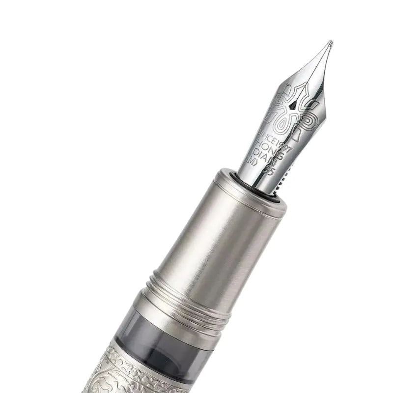 Caneta Tinteiro Decorada: Elegância em Cada Traço Caneta de Iraurita com Ponta Extra Fina de 0,38 mm Design Sofisticado para Amantes da Escrita Manual Caneta Tinteiro Decorada: Estilo e Versatilidade Escreva com Precisão e Beleza, Caneta tinteiro decorada Caneta de metal com ponta de iraurita Caneta de ponta fina 0,5 mm Caneta de escrita sofisticada Caneta de design elegante