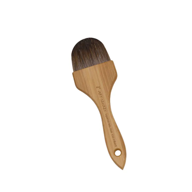 Conjunto de pincéis artísticos para desenho com cabos de bambu ecológicos.
Pincéis para pintura em aquarela, óleo, guache e acrílica.
Detalhe do cabo de madeira e pelos de animais flexíveis.