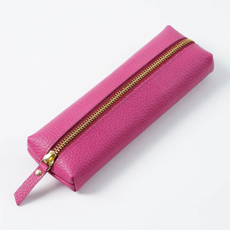 Estojo para Lápis com Zíper em Couro Genuíno Estojo Elegante para Escolas e Escritórios Estojo Compacto e Funcional em Couro Estojo de Couro para Lápis e Canetas Acessório Sofisticado para Organizar Seus Itens, Estojo de couro para lápis Estojo para lápis com zíper Estojo de couro para escritório Estojo compacto de couro Acessórios de papelaria em couro