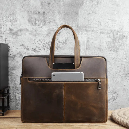 Pasta de couro masculina Pasta para laptop de couro Pasta executiva de couro Pasta de couro para MacBook Pasta de negócios masculina Pasta de couro elegante Pasta de negócios de couro Pasta para laptop vintage Pasta masculina de couro Pasta executiva com zíper